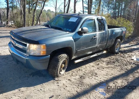 2008 Chevrolet Silverado 1500 Lt1 z USA, uszkodzony, nr VIN 2GCEK19J881240091